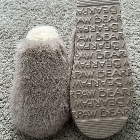 BearPaw Women's Tan Faux Fur Slippers - Astrid Slipper - Size 6 - NWOT - Picture 5 of 5
